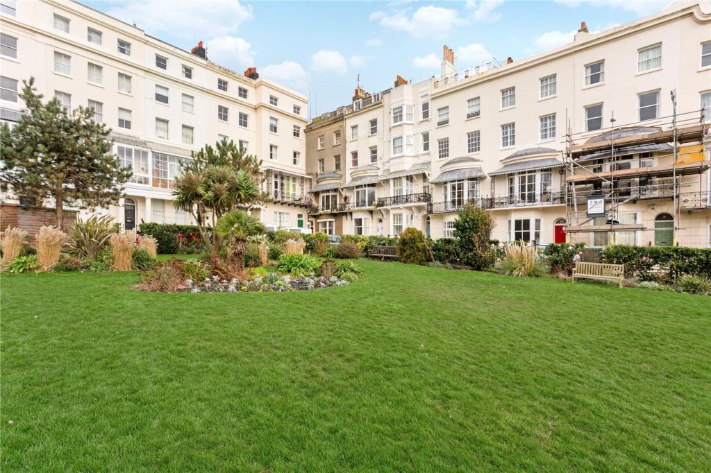 Marine Square, Brighton